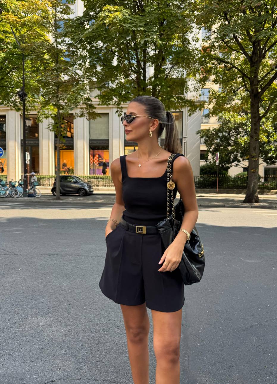 BLACK SHORT