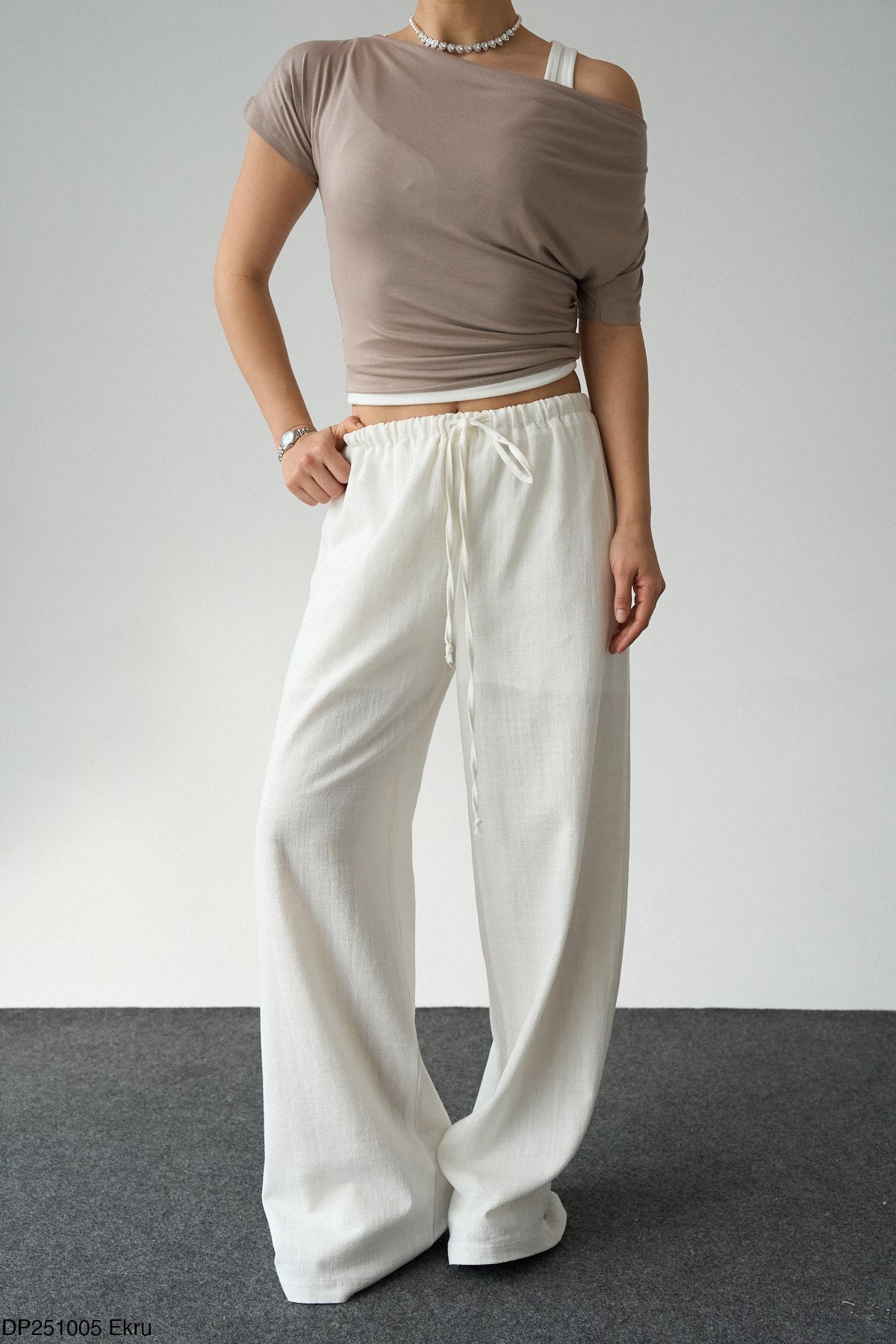 WHITE LINEN PANTS