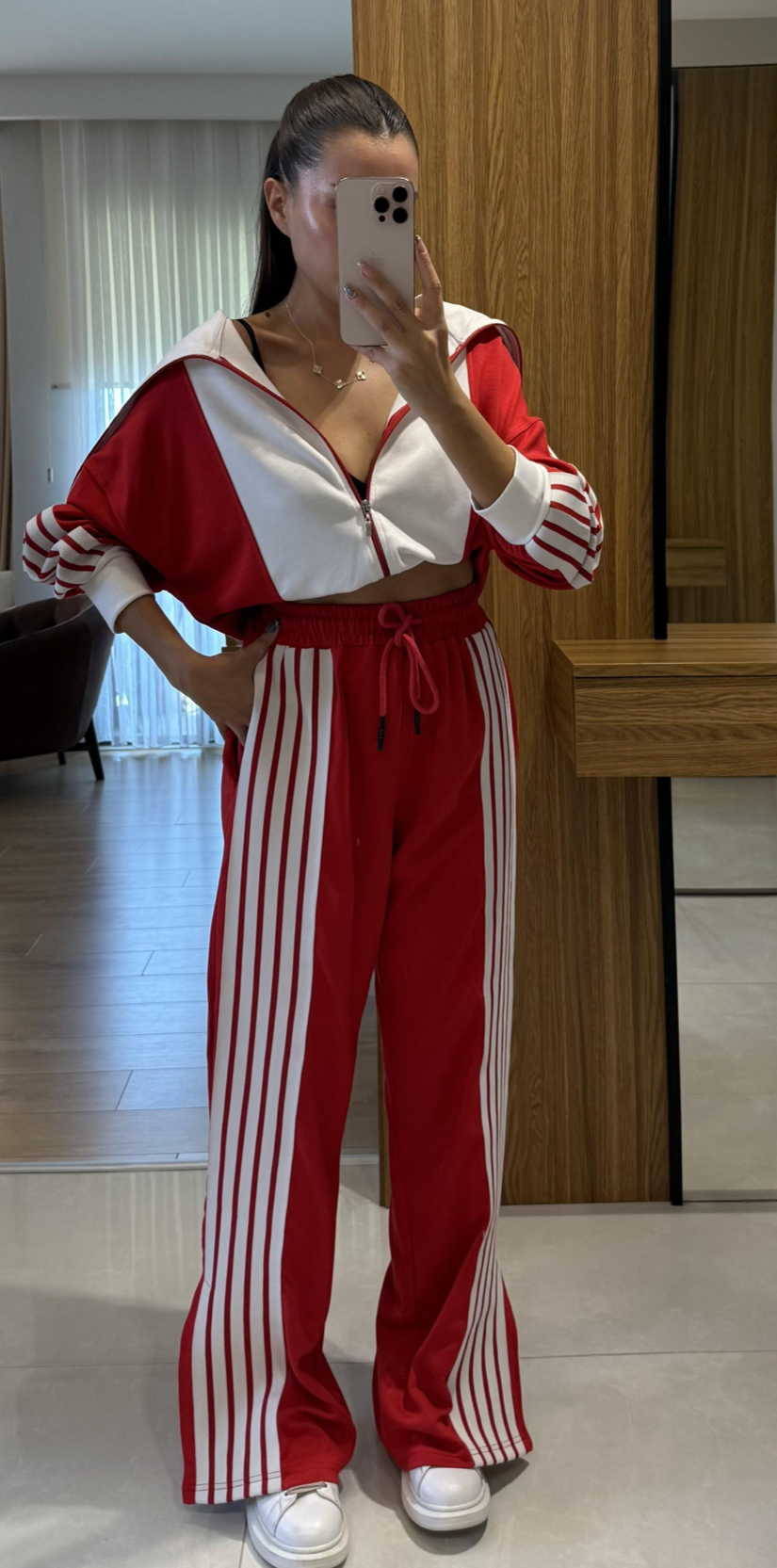 RED SET